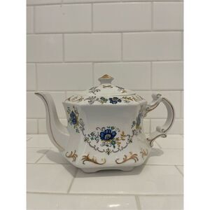 Vintage Ellegreave Genuine Ironstone Teapot